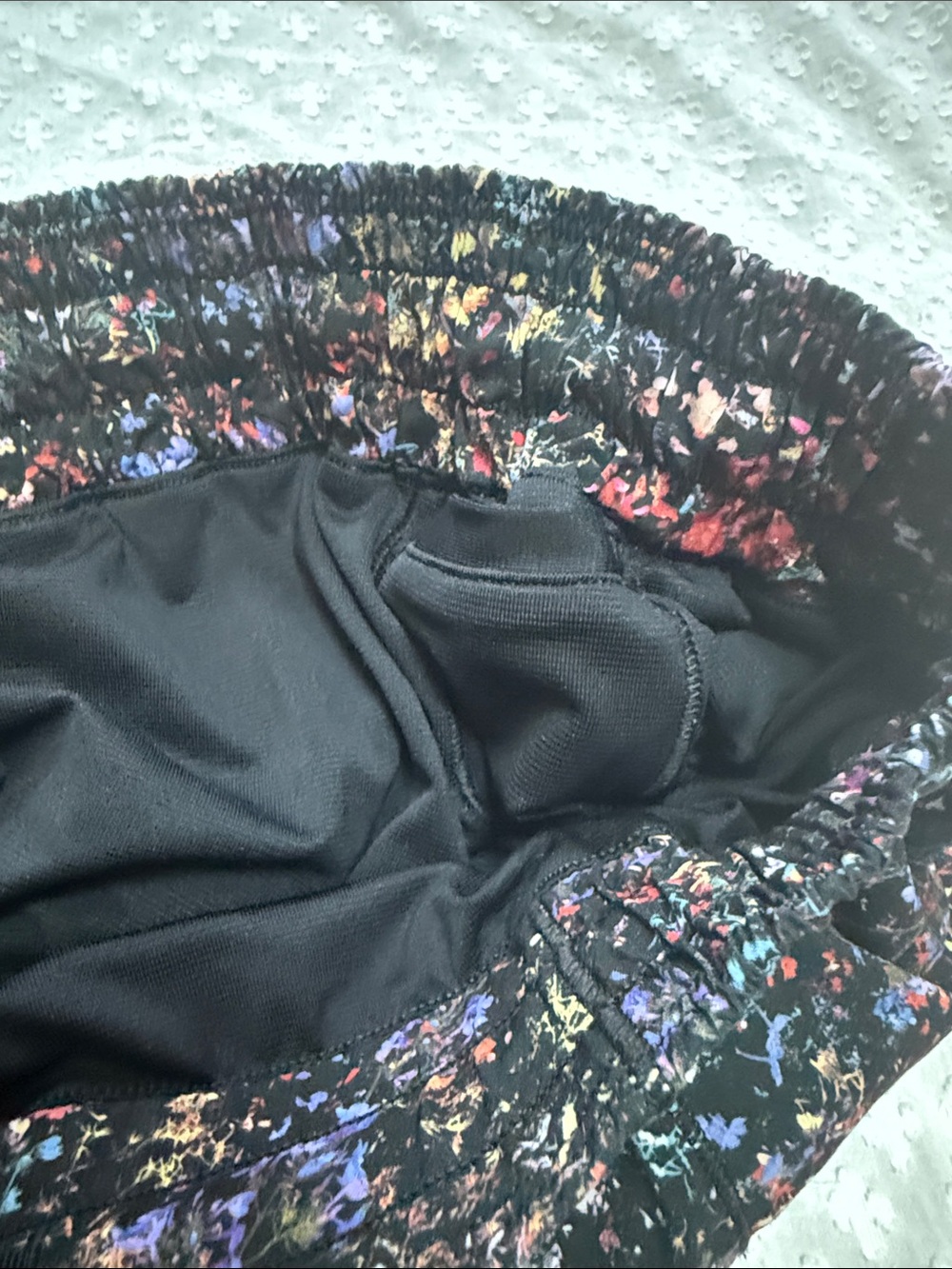 Lululemon black floral hotty hot shorts - Picture 6 of 9
